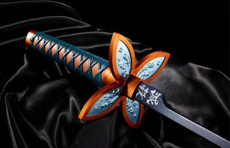 Demon Slayer: Kimetsu no Yaiba Proplica Replica 1/1 Nichirin Sword (Shinobo Kocho) 88 cm 4573102675811