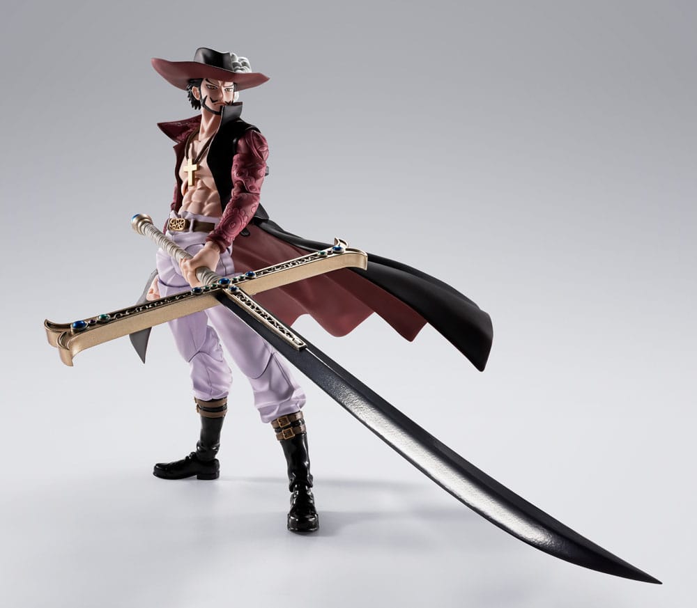 One Piece S.H.Figuarts Action Figure Dracule Mihawk Hawkeye 17 cm       4573102676160