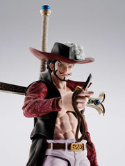 One Piece S.H.Figuarts Action Figure Dracule Mihawk Hawkeye 17 cm       4573102676160