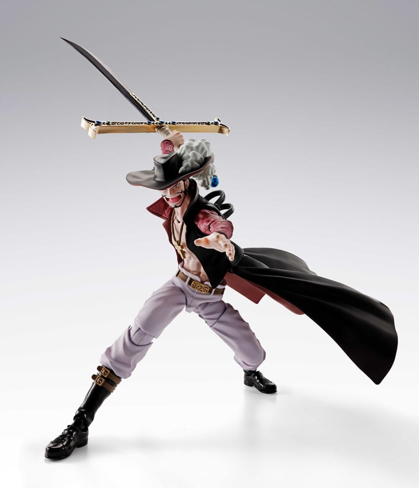One Piece S.H.Figuarts Action Figure Dracule Mihawk Hawkeye 17 cm       4573102676160