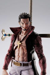 One Piece S.H.Figuarts Action Figure Dracule Mihawk Hawkeye 17 cm       4573102676160