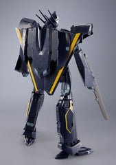 Macross 7 DX Chogokin Action Figure VF-17S Nightmare Stealthvalkyrie (Gamlin Kizaki use) 25 cm 4573102692672