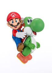 Super Mario S.H. Figuarts Action Figure Yoshi 11 cm   4573102693051