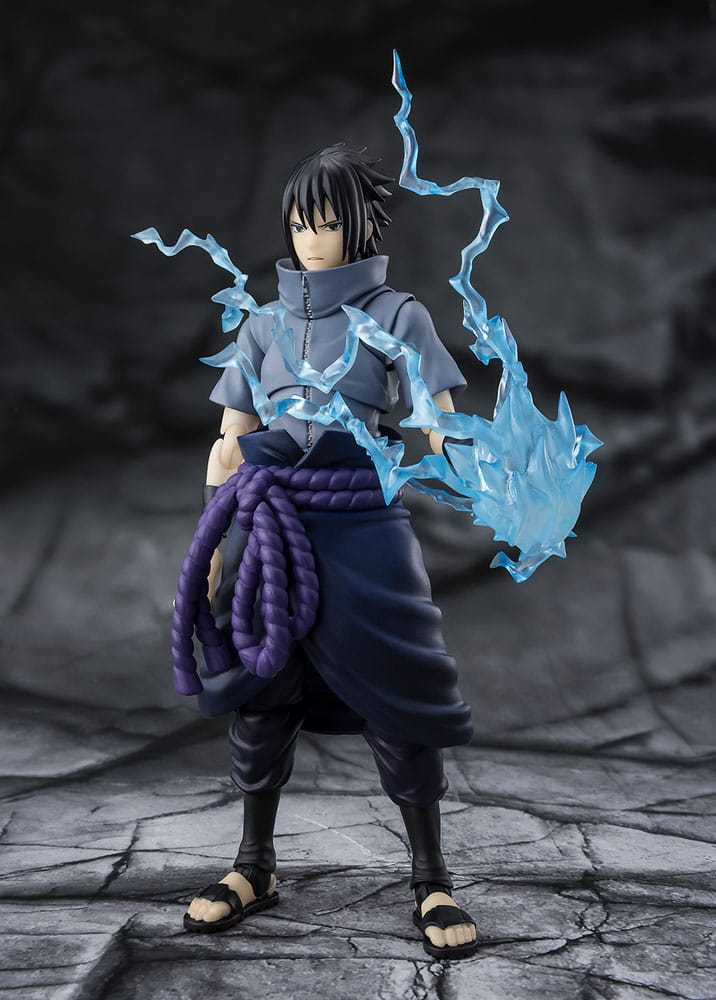 Naruto S.H.Figuarts Action Figure Sasuke Uchiha Solitary Shinobi 15 cm          4573102697912