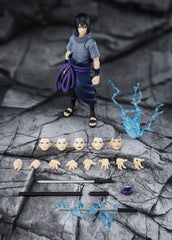 Naruto S.H.Figuarts Action Figure Sasuke Uchiha Solitary Shinobi 15 cm          4573102697912