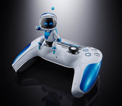 Astro Bot Chogokin Action Figure Astro Bot & Dual Speeder 4573102698667