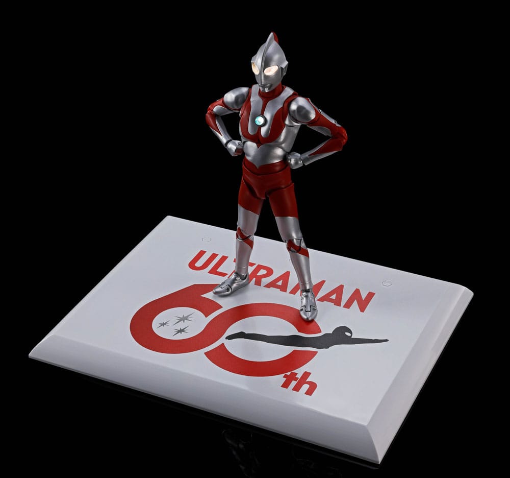 Ultraman Series S.H.Figuarts Action Figure Ultraman 60th anniversary Edition 15 cm      4573102721136