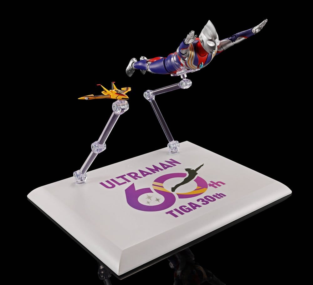 Ultraman Series S.H.Figuarts Shinkocchou Seihou Action Figure Ultraman Tiga Multi Type 30th Anniversary Edition 15 cm        4573102721143