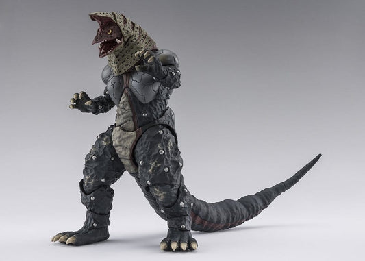 Ultraman Series S.H.Figuarts Shinkocchou Seihou Action Figure Golza 30th Anniversary Edition 15 cm        4573102721709
