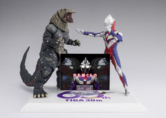 Ultraman Series S.H.Figuarts Shinkocchou Seihou Action Figure Golza 30th Anniversary Edition 15 cm        4573102721709
