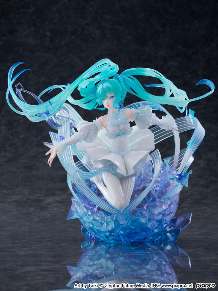 Hatsune Miku PVC Statue 1/7 Hatsune Miku - Crystal Dress Ver. 22 cm      4580787174133