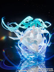 Hatsune Miku PVC Statue 1/7 Hatsune Miku - Crystal Dress Ver. 22 cm      4580787174133