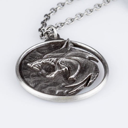 The Witcher Replica 1/1 Necklace Wolf Medallion 0761568011142