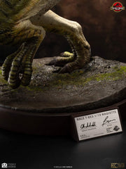 The Lost World: Jurassic Park Maquette 1/12 Tyrannosaur Buck 48 cm  22952383