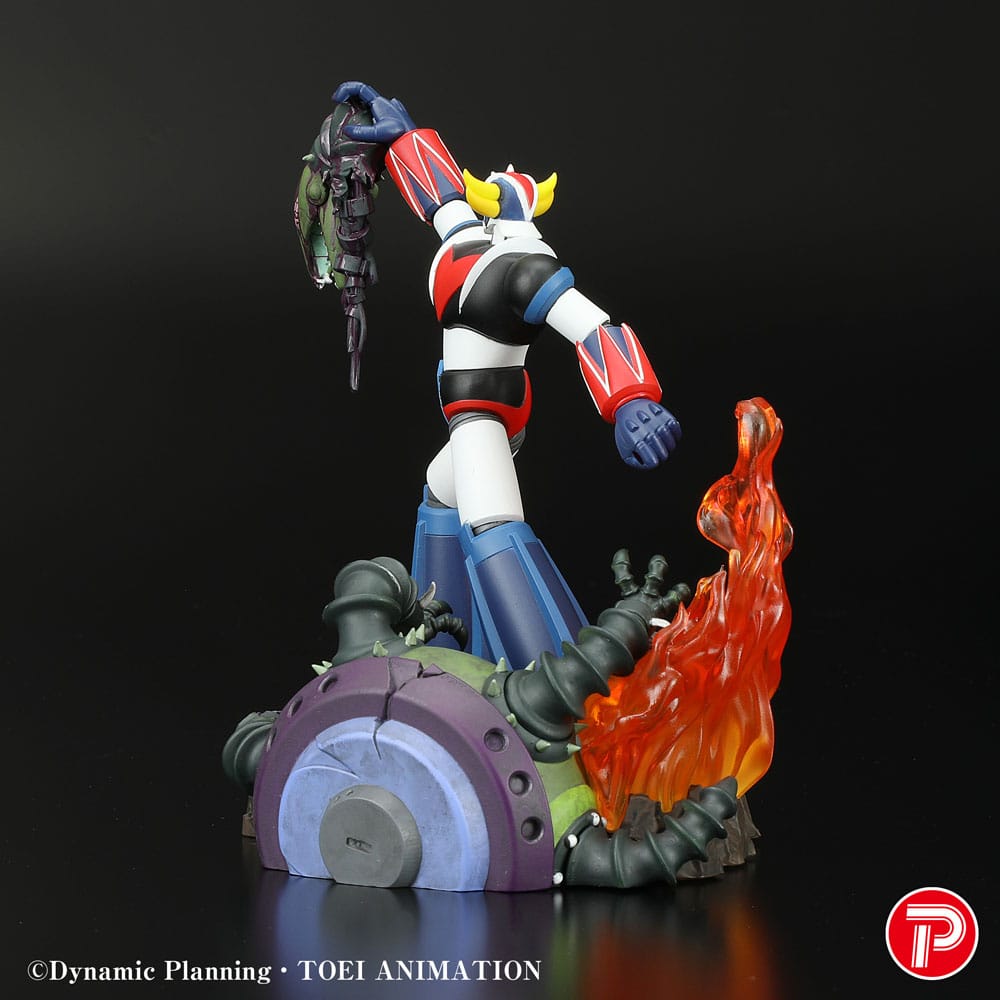 Grendizer Scene Selection 01 PVC Statue Grendizer a cry of Victory 14 cm     4897149030014