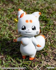 Little Fox with Two Tails Vinyl Figure Chibi Creature Tenko 15 cm 4897146300011