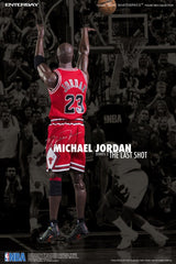 NBA Collection Real Masterpiece Actionfigur 1/6 Michael Jordan Series 2 (Road Jersey Edition) 33 cmNBA Collection figurine Real Masterpiece 1/6 Michael Jordan Series 2 (Road Jersey Edition) 33 cmNBA Collection Figura Real Masterpiece 1/6 Michael Jordan Se 4897020281146