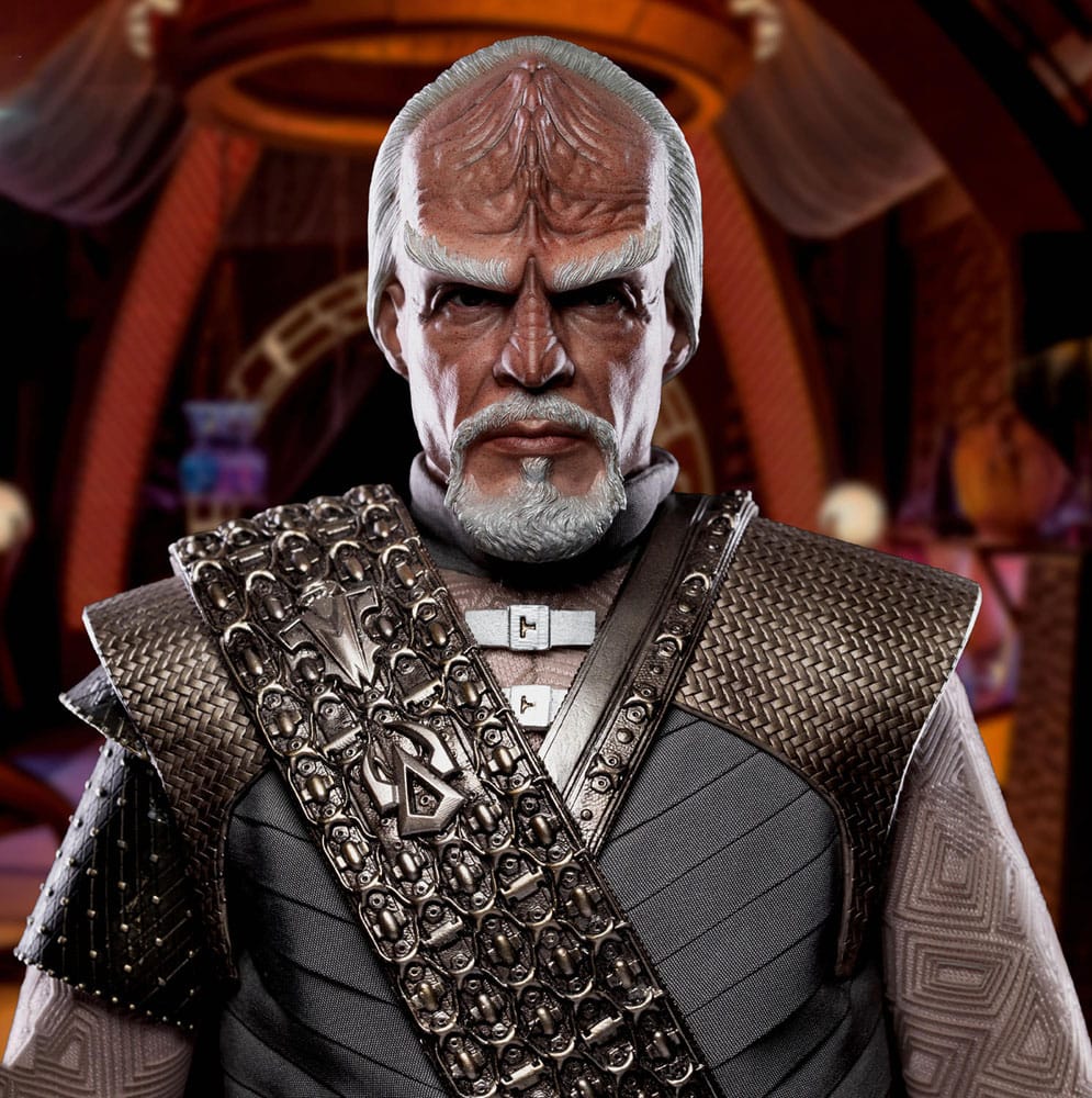 Star Trek: Picard Action Figure 1/6 Worf 30 cm 0787480715944