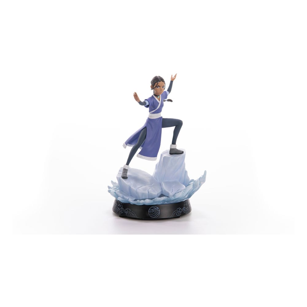 Avatar: The Last Airbender Statue Katara 28 cm   5060316628263