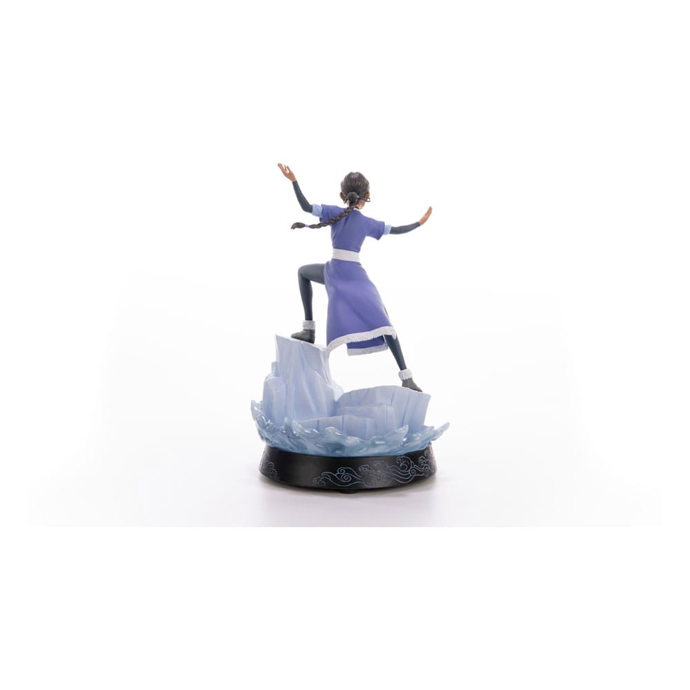 Avatar: The Last Airbender Statue Katara 28 cm   5060316628263