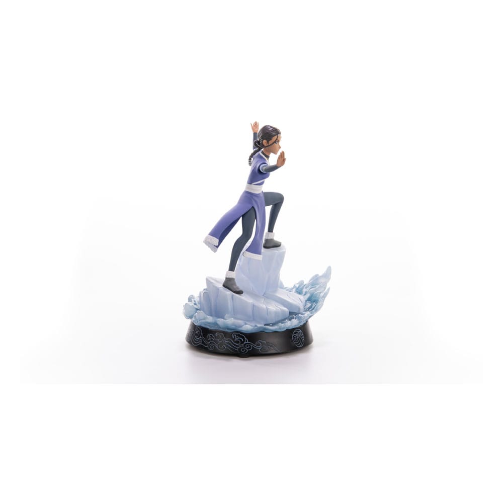 Avatar: The Last Airbender Statue Katara 28 cm   5060316628263
