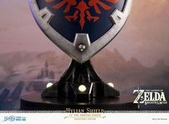 The Legend of Zelda Breath of the Wild PVC Statue Hylian Shield Collector's Edition 29 cm 5060316623923