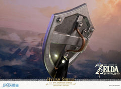 The Legend of Zelda Breath of the Wild PVC Statue Hylian Shield Collector's Edition 29 cm 5060316623923