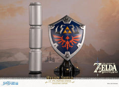 The Legend of Zelda Breath of the Wild PVC Statue Hylian Shield Collector's Edition 29 cm 5060316623923