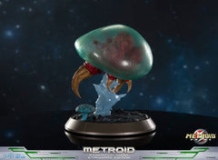 Metroid Prime PVC Figure Metroid (Standard) (Glow in the Dark) 21 cm 5060316628638