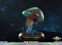 Metroid Prime PVC Figure Metroid (Standard) (Glow in the Dark) 21 cm 5060316628638