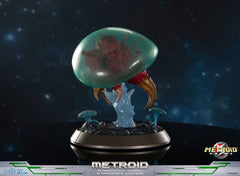 Metroid Prime PVC Figure Metroid (Standard) (Glow in the Dark) 21 cm 5060316628638
