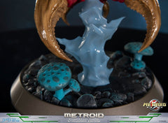 Metroid Prime PVC Figure Metroid (Standard) (Glow in the Dark) 21 cm 5060316628638