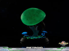 Metroid Prime PVC Figure Metroid (Standard) (Glow in the Dark) 21 cm 5060316628638
