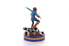 Skies of Arcadia Statue Vyse Standard Edition 31 cm 5060316628669