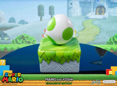 Super Mario Statue Mario & Yoshi 48 cm 5060316622162