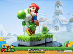 Super Mario Statue Mario & Yoshi 48 cm 5060316622162