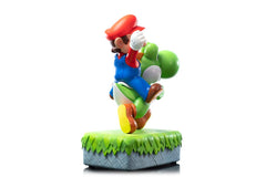 Super Mario Statue Mario & Yoshi 48 cm 5060316622155