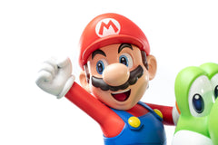 Super Mario Statue Mario & Yoshi 48 cm 5060316622155