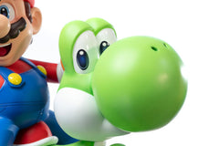 Super Mario Statue Mario & Yoshi 48 cm 5060316622155