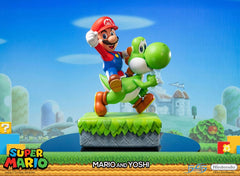 Super Mario Statue Mario & Yoshi 48 cm 5060316622155