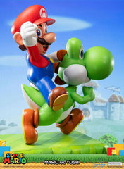 Super Mario Statue Mario & Yoshi 48 cm 5060316622155