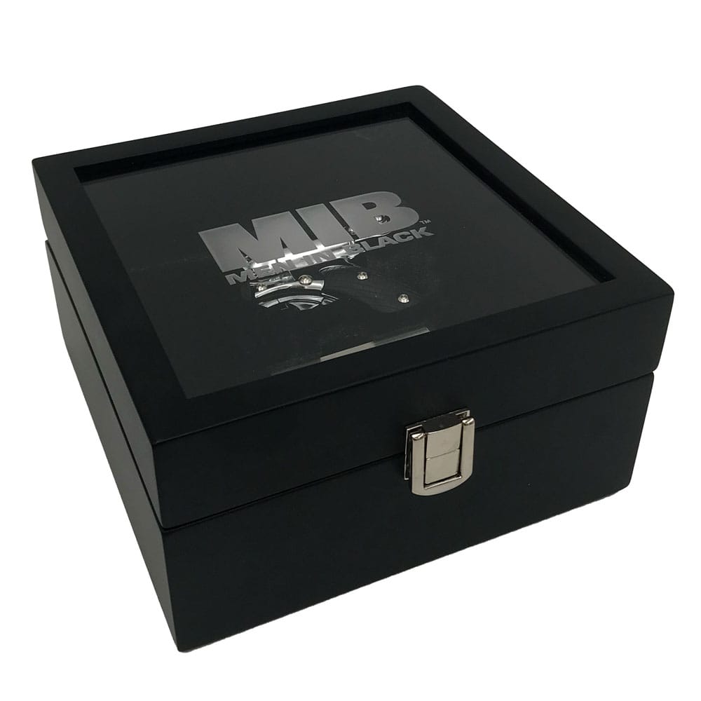 Men in Black Prop Replica 1/1 Noisy Cricket Limited Edition 5060224084038