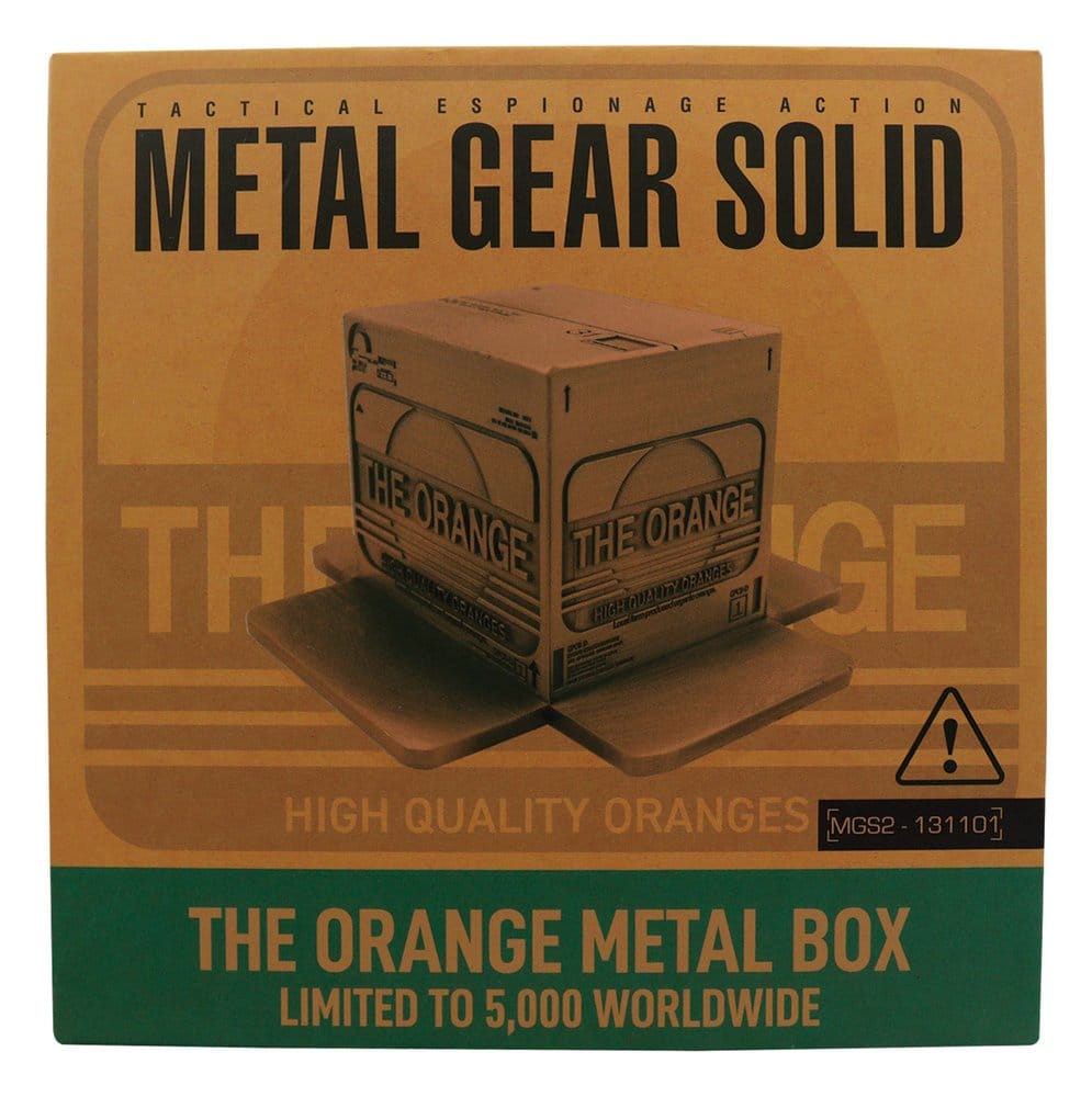 Metal Gear Solid 2 Replica Cardboard Box Antique Gold   5060948298100