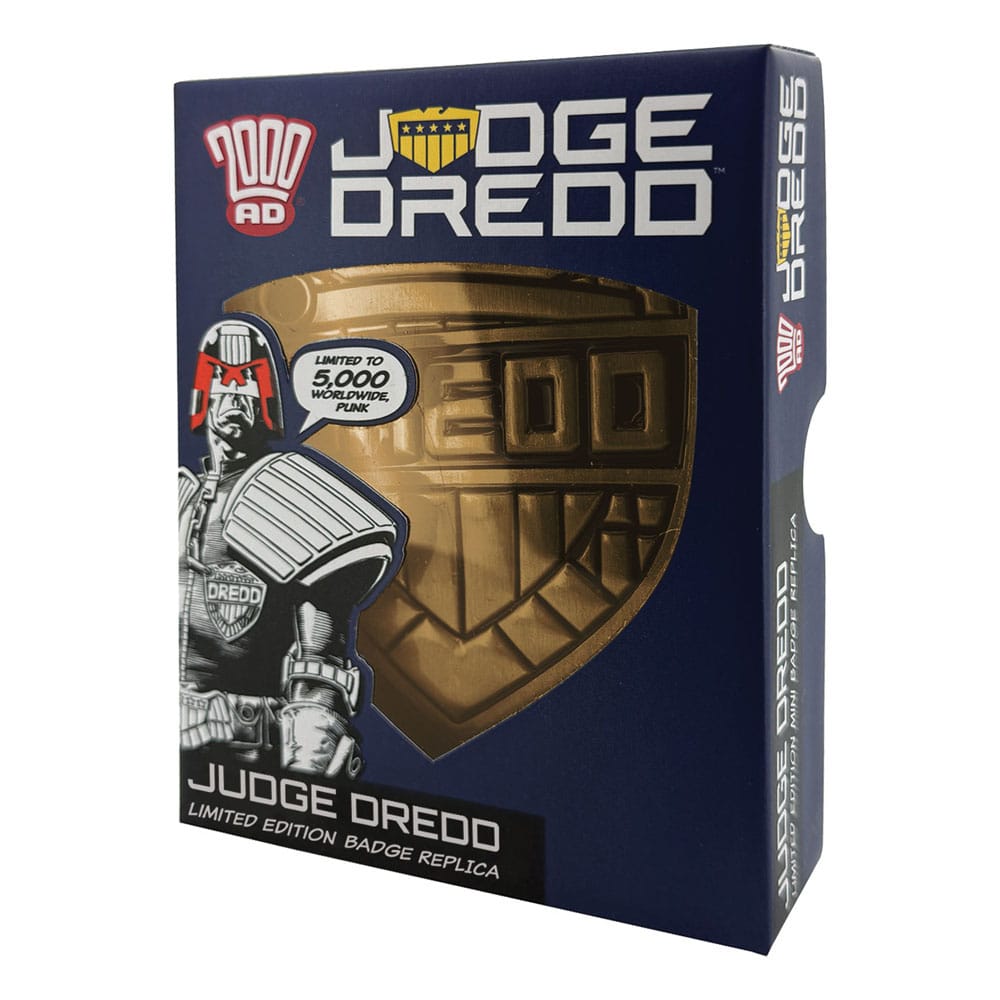 2000 AD Replica Judge Dredd Badge Limited Edition     5060948297110