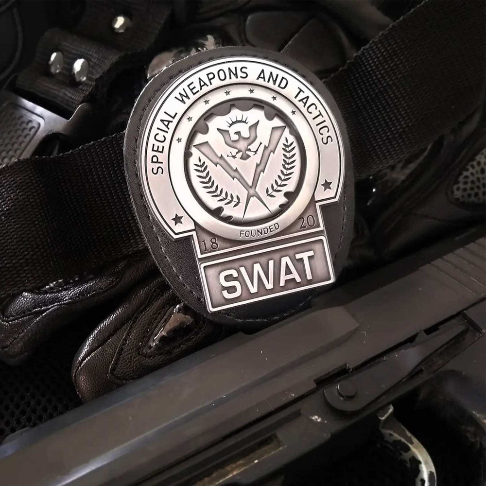 Batman The Dark Knight Replica 1/1 Gotham City SWAT Badge Limited Edition 5059479978971