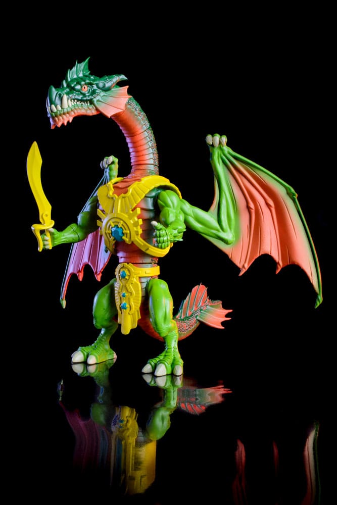 Legends of Dragonore Action Figure Scorchwing - Mother of the Forest 25 cm 0658580774080