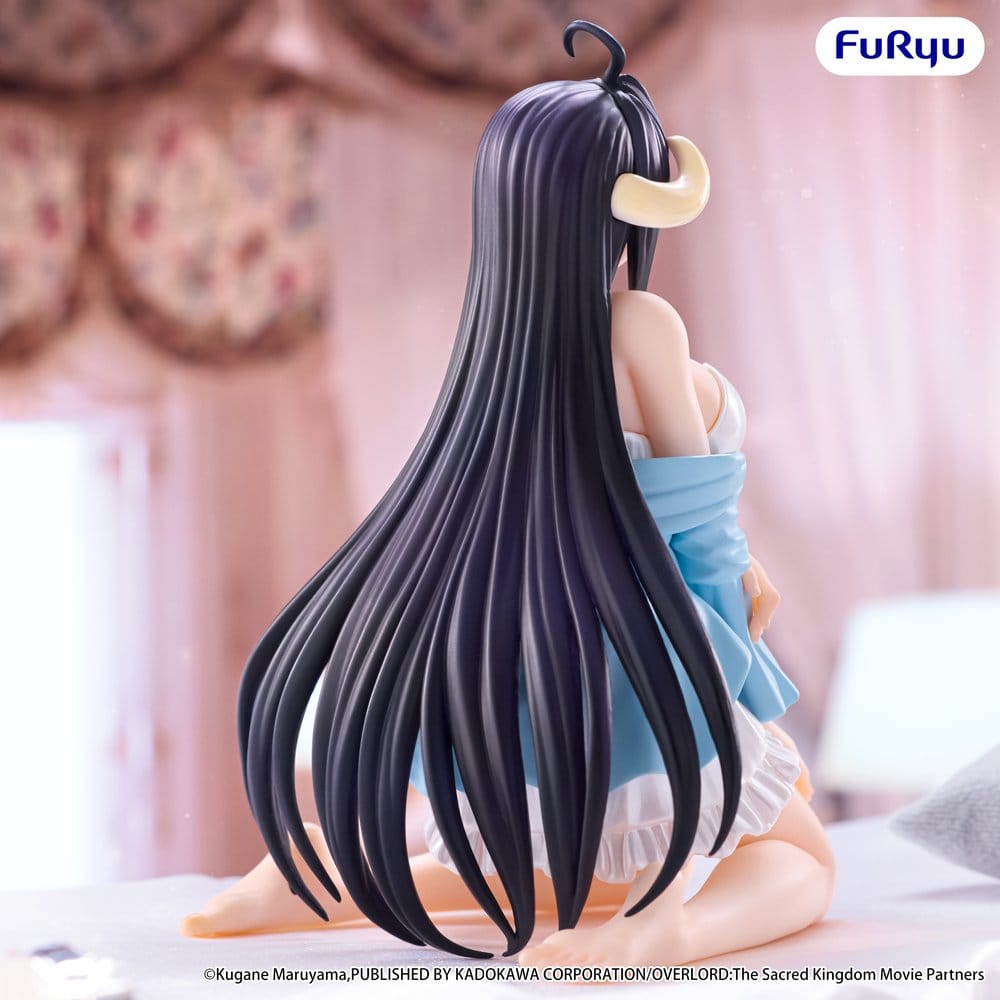 Overlord Noodle Stopper PVC Figure Albedo Loungewear Pearl White Ver. 12 cm 4573646295728