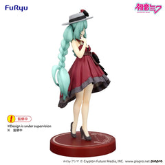 Hatsune Miku Trio-Try-iT PVC Statue Hatsune Miku Outing Dress Red Color Ver. 19 cm 4571623510758