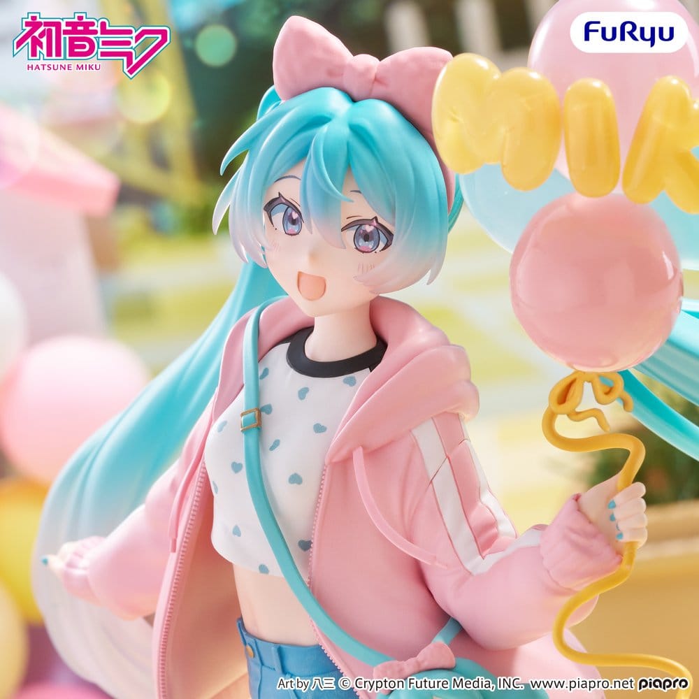 Hatsune Miku Muchute PVC Figure Theme Park Date Version 19 cm 4571623516712
