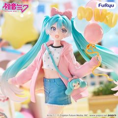 Hatsune Miku Muchute PVC Figure Theme Park Date Version 19 cm 4571623516712
